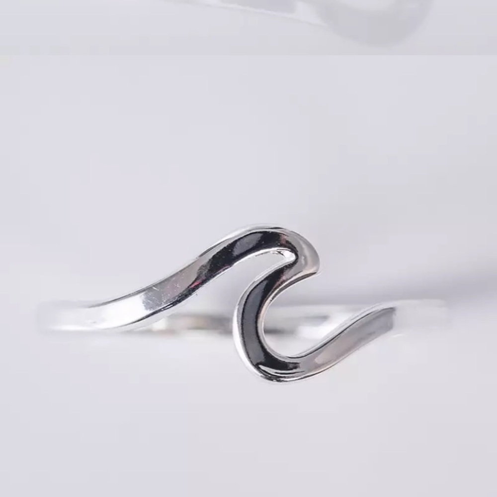 New Simple Design Sea Wave Ocean Surf Alloy Ring - Picture 7 of 7
